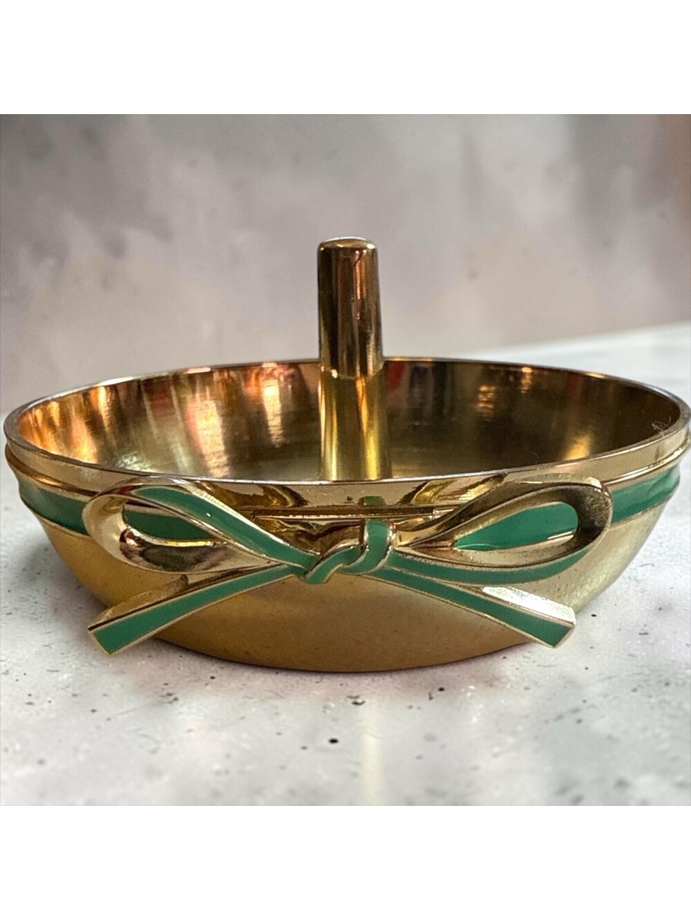 Kate Spade Lenox Gold tone Teal Bow Round Metal Jewelry/Ring holder 3.5"